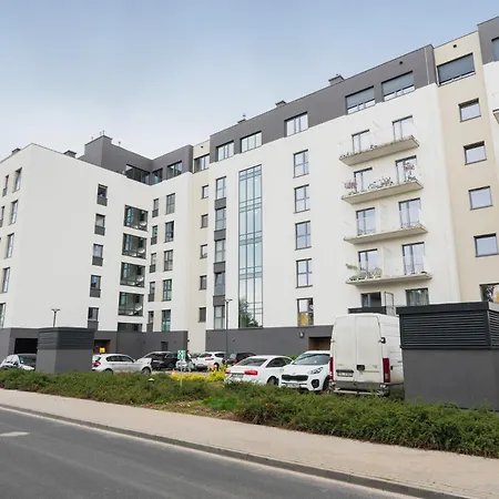 Rentplanet - Sowia Apartamento *