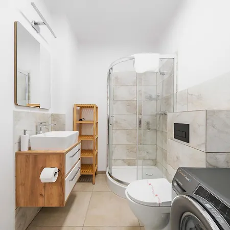 Apartamento Rentplanet - Sowia Poznan